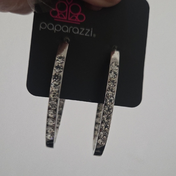 Paparazzi Silver Hoop Earrings with Rhinestones NWT - Picture 4 of 4